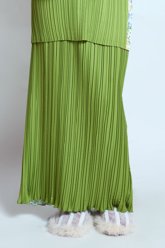 PLEATY PLEASE SKIRT - GREEN