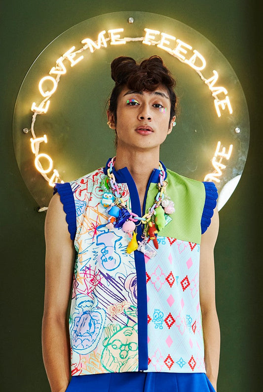 ZIPPED UP VEST - GREEN